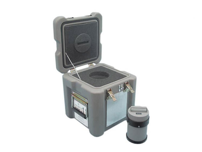 Compact PET Shipping System for Vial Pig